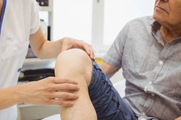 فعالیت پس از عمل تعویض مفصل زانو
